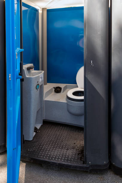 Best Sanitation services for porta potties  in Evansville, WY